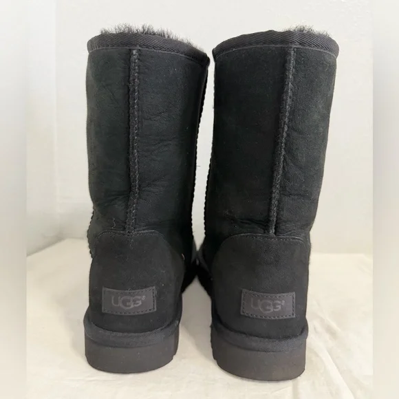 Ugg Classic Short ll chestnut boots black size 10 - Picture 5 of 9